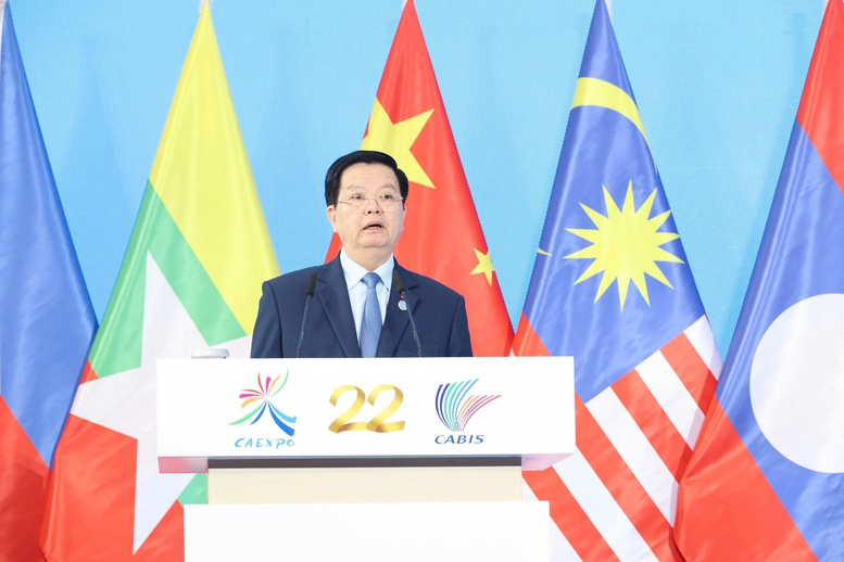 Phó Thủ tướng Mai Văn Chính